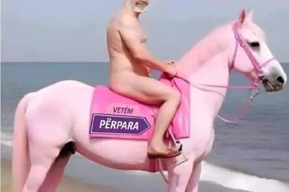 Edi Rama lakuriq